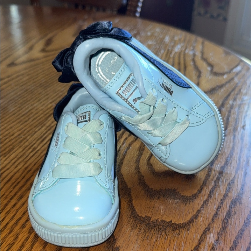 Puma Kids White and Black Sneakers